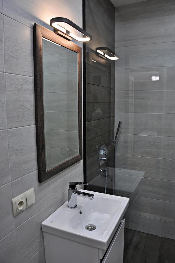 Superior Apartment On Kostava Tbiliszi Kültér fotó