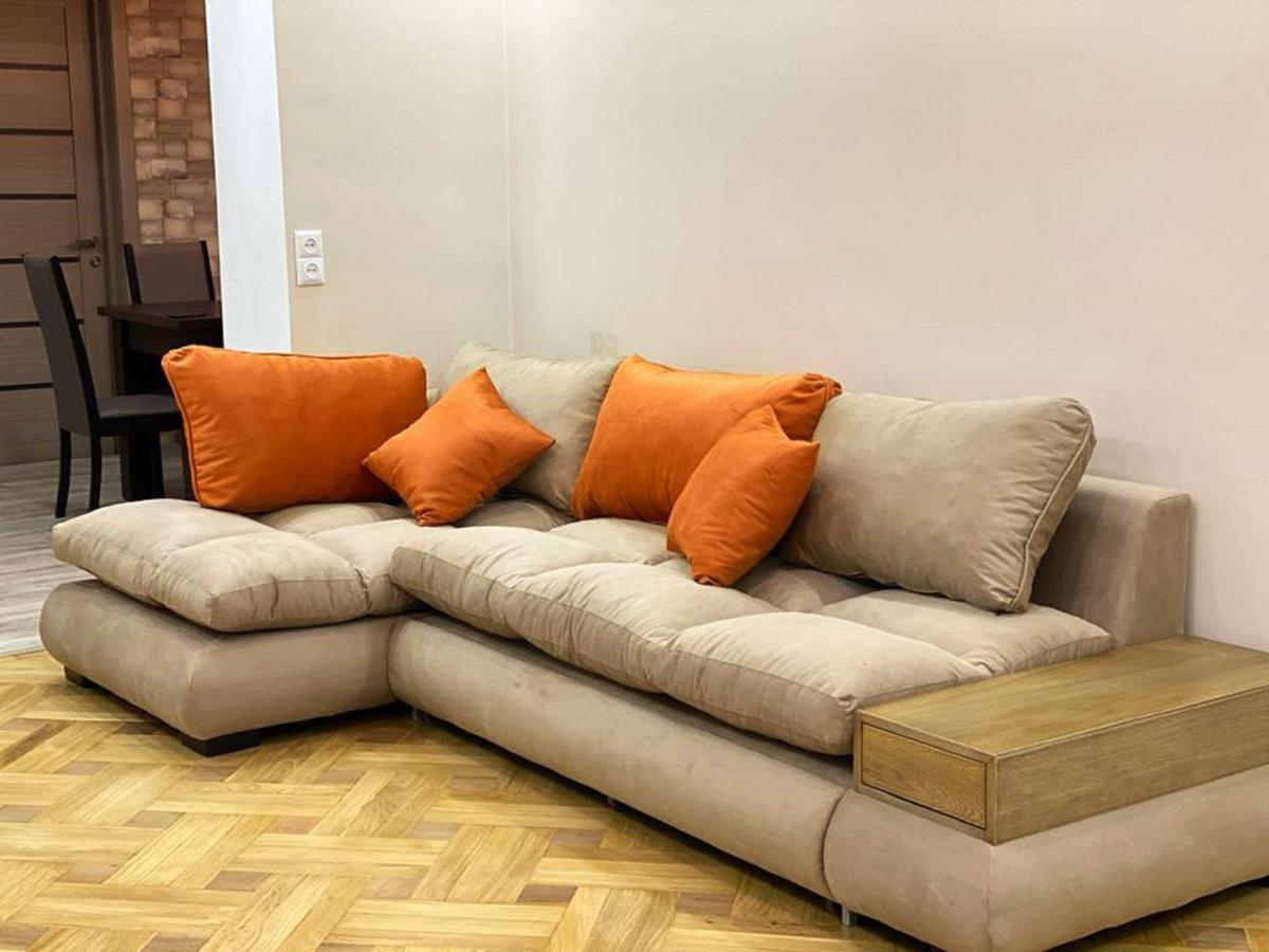 Superior Apartment On Kostava Tbiliszi Kültér fotó